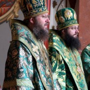 Митрополит Бориспільський і Броварський Антоній співслужив Блаженнішому Митрополиту Онуфрію в Успенському соборі Києво-Печерської Лаври