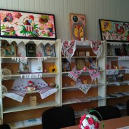 КОРЖІ. Священик взяв участь у відкритті нових читальних залів сільської бібліотеки