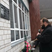 КАТЮЖАНКА. Освяченно меморіальну дошку на честь загиблого воїна АТО