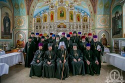 Клірики Першого та Другого Переяслав-Хмельницьких благочинь висловили вірність Українській Православній Церкві