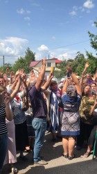 У Морозівці збори релігійної громади одноголосно підтвердили свою вірність Українській Православній Церкві