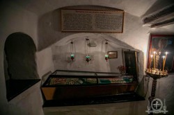 Митрополит Бориспільський і Броварський Антоній звершив Божественну Літургію в Ближніх печерах Києво-Печерської Лаври