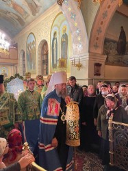 Митрополит Бориспільський і Броварський Антоній очолив соборне служіння літургії в Глинській пустині