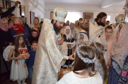 Парафії Бориспільської єпархії святкують Різдво Христове (оновлено)