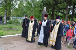 Парафії Бориспільської єпархії взяли участь у святкових заходах, присвячених Дню Перемоги