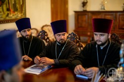 Митрополит Антоній провів засідання голів єпархіальних відділів Бориспільської єпархії