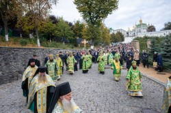День свята на честь Собору преподобних отців Києво-Печерських, які у Ближніх печерах