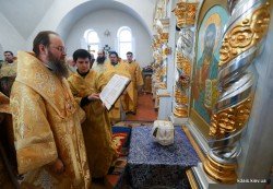 Митрополит Бориспільський і Броварський Антоній освятив храм в селі Велика Каратуль