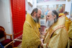 Митрополит Бориспільський і Броварський Антоній очолив соборне богослужіння у кафедральному соборі Тульчинської єпархії