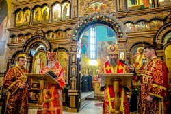 У Покровському кафедральному соборі міста Бориспіль відбулося прославлення у лику святих священномученика Михаїла Под’єльського, пресвітера Зазимського