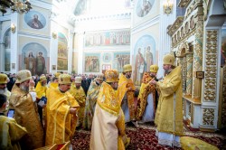Митрополит Бориспільський і Броварський Антоній очолив соборне богослужіння у кафедральному соборі Тульчинської єпархії