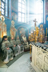 Митрополит Бориспільський і Броварський Антоній звершив Літургію Передосвячених Дарів