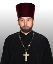 Священник УПЦ здав свою кров для українців.