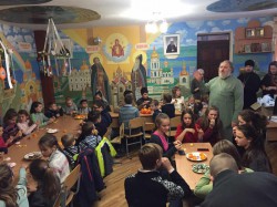ВИШГОРОД. Зустріч дня святого Миколая в недільній школі при храмі святих Бориса і Гліба