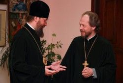 Митрополит Антоній презентував новий православний журнал «НАПРАВО»