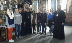 СВІТИЛЬНЯ. Священик разом із випускниками сільської школи здійснив культурно-просвітницьку поїздку до Львова