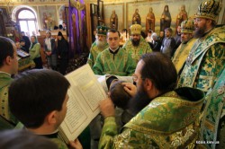 Керуючий Бориспільською єпархією очолив Божественну літургію у Свято-Введенському чоловічому монастирі столиці