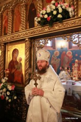 У другий день Різдва Христового на Собор Пресвятої Богородиці митрополит Бориспільський і Броварський Антоній звершив Божественну літургію