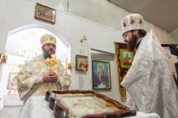 Керуючий Бориспільською єпархією звершив Божественну Літургію в монастирі міста Бориспіль