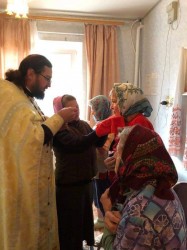 БЕРЕЗАНЬ. Настоятель Свято-Успенського храму відвідав Березанський будинок престарілих