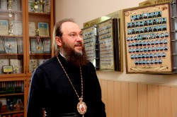О культуре духовенства, о невестах семинаристов и монашестве — в интервью с ректором КДАиС митрополитом Антонием